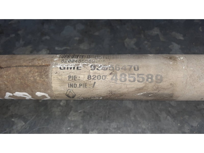 Recambio de transmision delantera izquierda para opel vivaro referencia OEM IAM 93856470 8200485589 8200485589