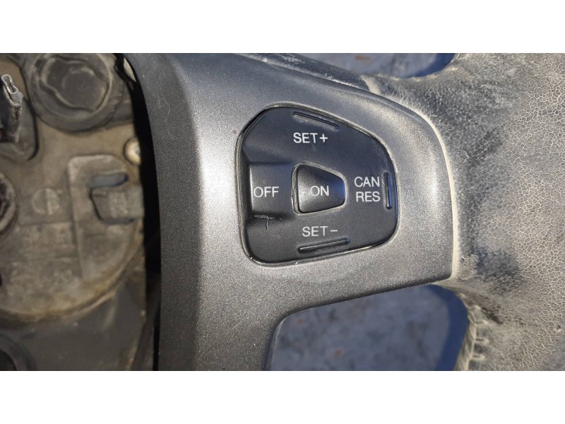 Recambio de volante para ford ranger (tke) doppelkabine 4x4 xl referencia OEM IAM AB393600HD3ZHE 34089600F 