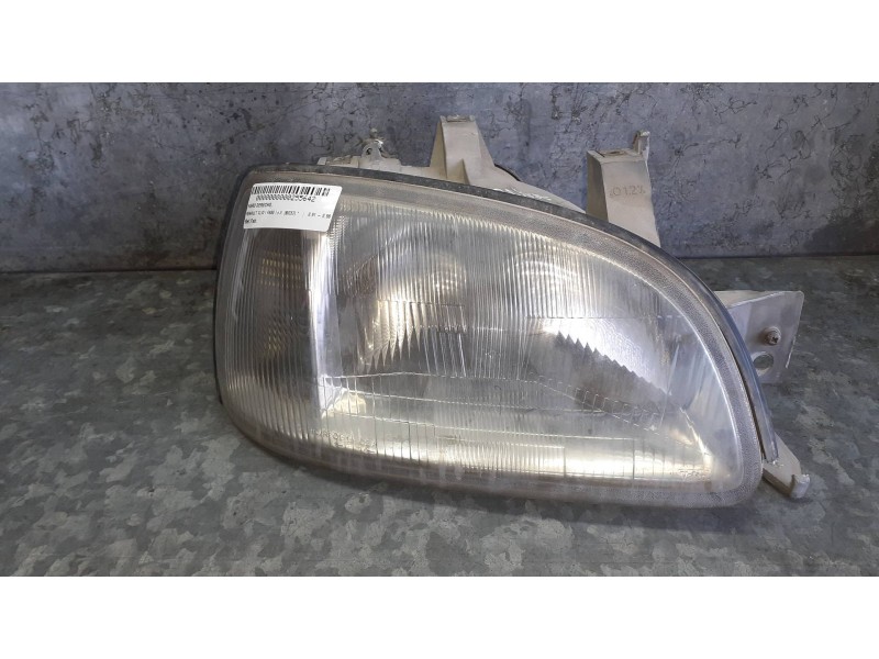 Recambio de faro derecho para renault clio i fase i+ii (b/c57) referencia OEM IAM   