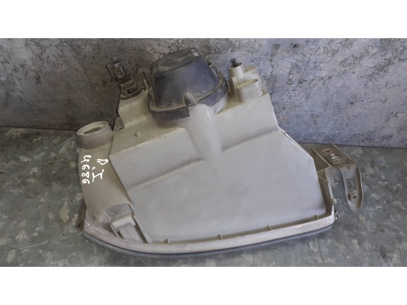 Recambio de faro izquierdo para renault clio i fase i+ii (b/c57) referencia OEM IAM 701042150  
