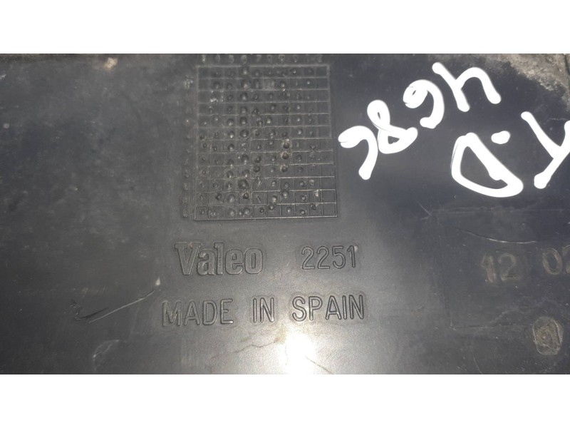 Recambio de piloto trasero derecho para renault clio i fase i+ii (b/c57) referencia OEM IAM 2251  