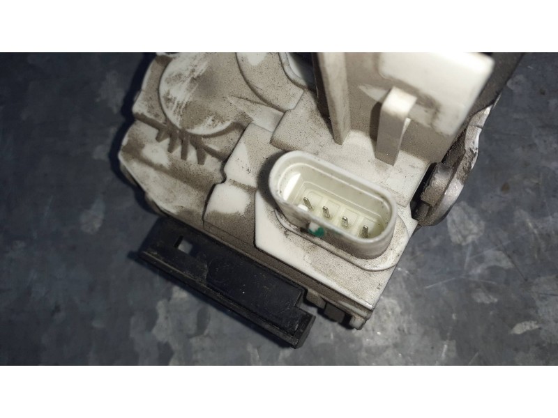 Recambio de cerradura puerta delantera izquierda para mercedes-benz clase e (w212) lim. referencia OEM IAM A0997200135  