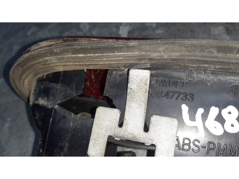 Recambio de luz central de freno para renault clio i fase i+ii (b/c57) referencia OEM IAM 7700847733  