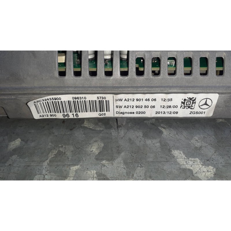 Recambio de pantalla multifuncion para mercedes-benz clase e (w212) lim. referencia OEM IAM A2129014606 A2129025006 A2C32435900