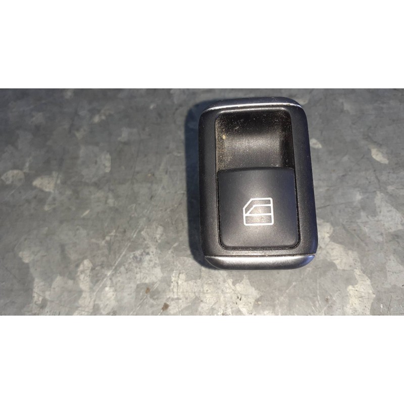 Recambio de mando elevalunas trasero derecho para mercedes-benz clase e (w212) lim. referencia OEM IAM A2049058102 10023289 1007