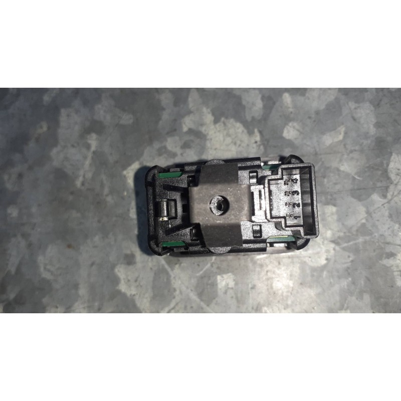 Recambio de mando elevalunas trasero derecho para mercedes-benz clase e (w212) lim. referencia OEM IAM A2049058102 10023289 1007