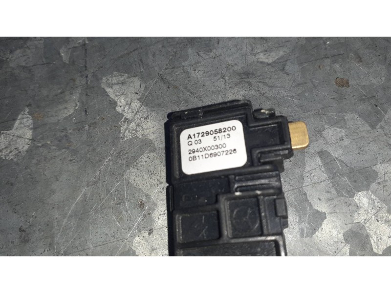 Recambio de sensor para mercedes-benz clase e (w212) lim. referencia OEM IAM A1729058200 2940X00300 