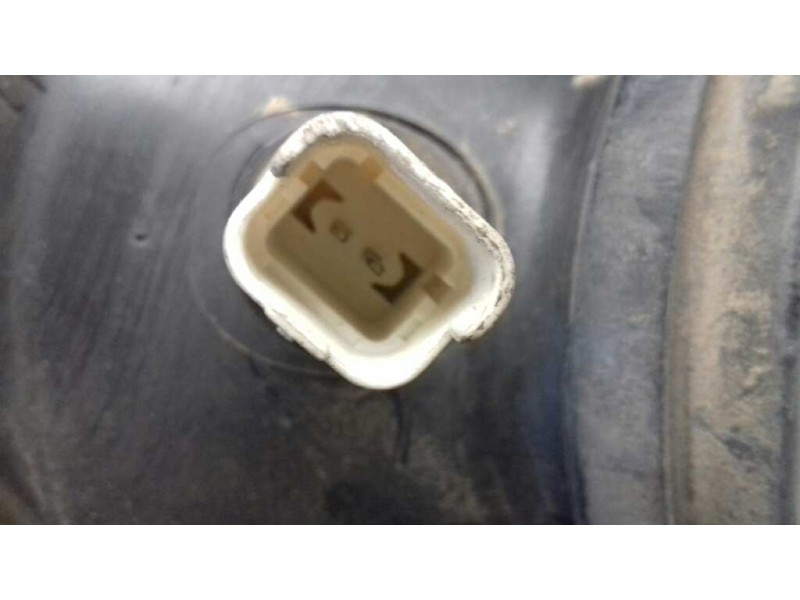 Recambio de faro izquierdo para citroen xsara picasso 2.0 hdi vivace referencia OEM IAM 8930095  VALEO