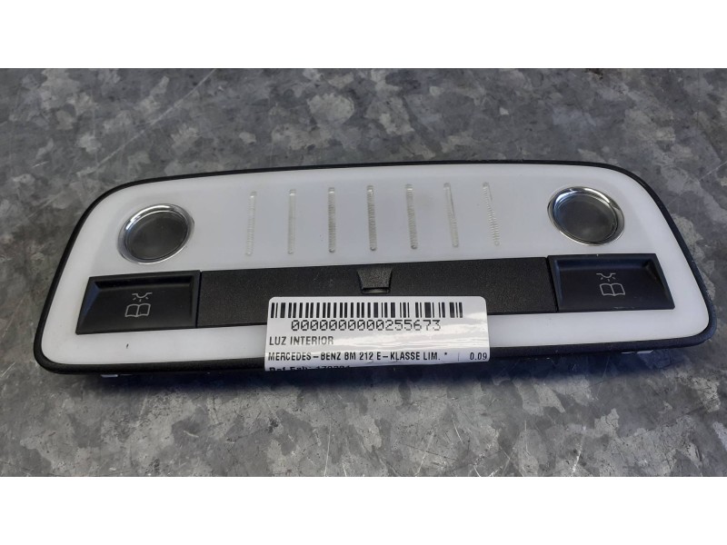 Recambio de luz interior para mercedes-benz clase e (w212) lim. referencia OEM IAM 170201  
