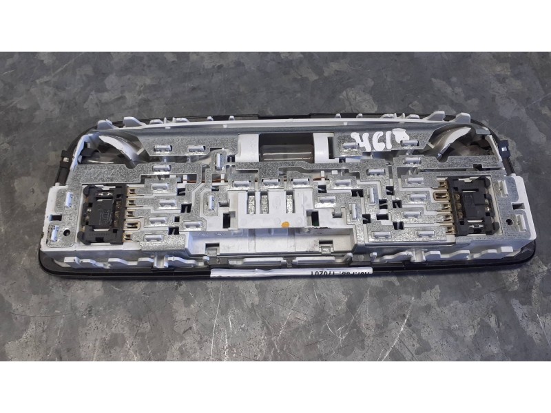 Recambio de luz interior para mercedes-benz clase e (w212) lim. referencia OEM IAM 170201  