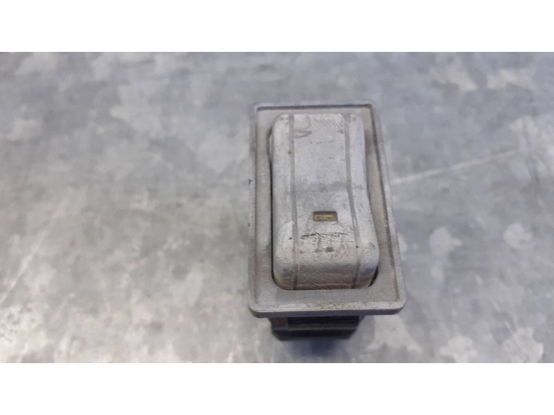 Recambio de interruptor para chrysler jeep cherokee (xj) referencia OEM IAM 56009080  