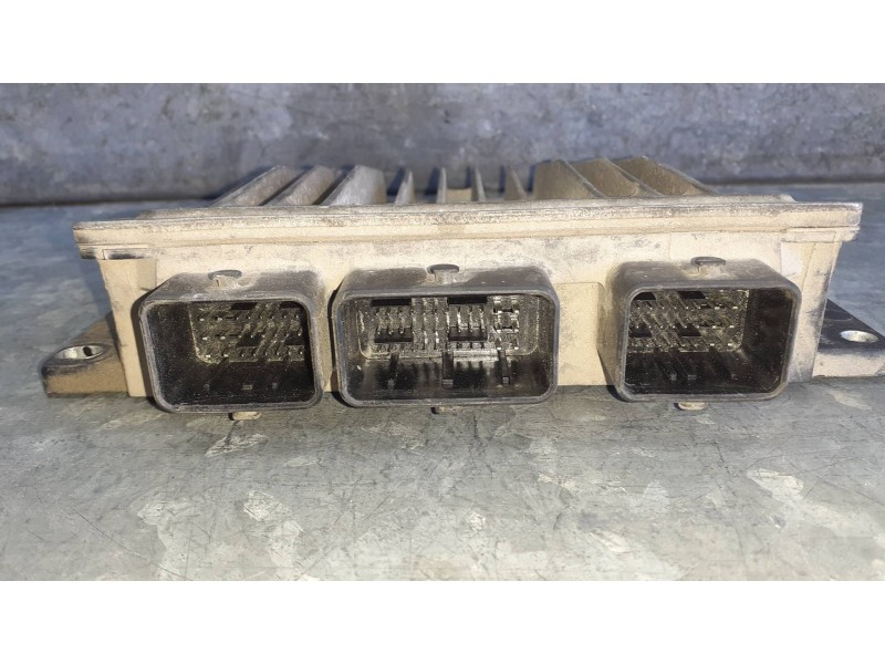 Recambio de centralita motor uce para renault kangoo (f/kc0) referencia OEM IAM 8200374298 2650717 82183782