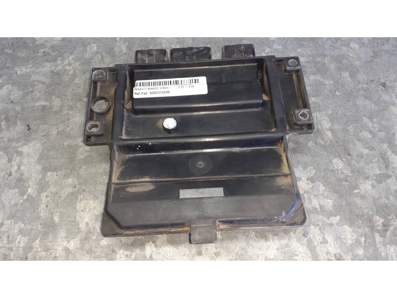 Recambio de centralita motor uce para renault kangoo (f/kc0) referencia OEM IAM 8200374298 2650717 82183782