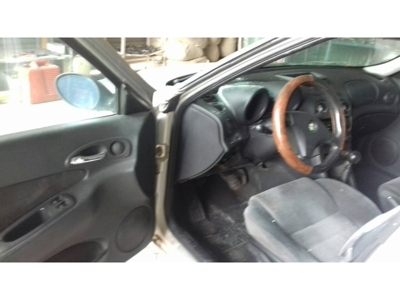alfa romeo 156 (116) del año 2002