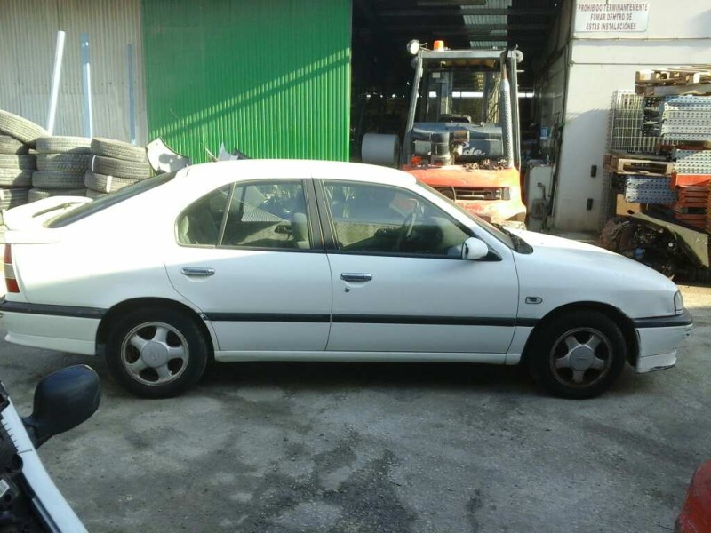 nissan primera berl./familiar (p10/w10) del año 1996