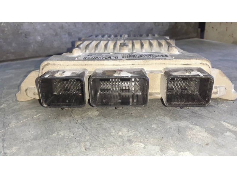 Recambio de centralita motor uce para citroen c3 referencia OEM IAM 5WS40285CT SW9660300280 HW9653451880