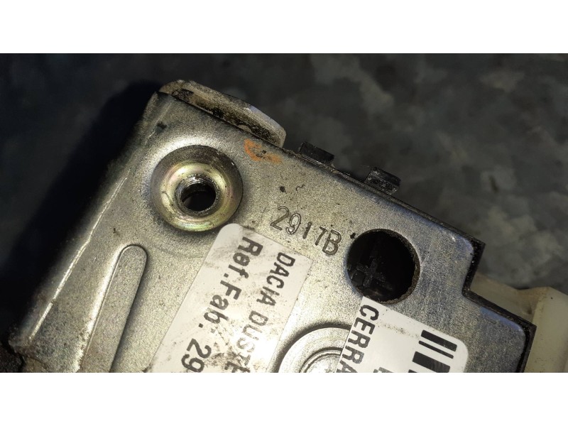 Recambio de cerradura puerta delantera derecha para dacia duster ambiance 4x2 referencia OEM IAM 2917B  