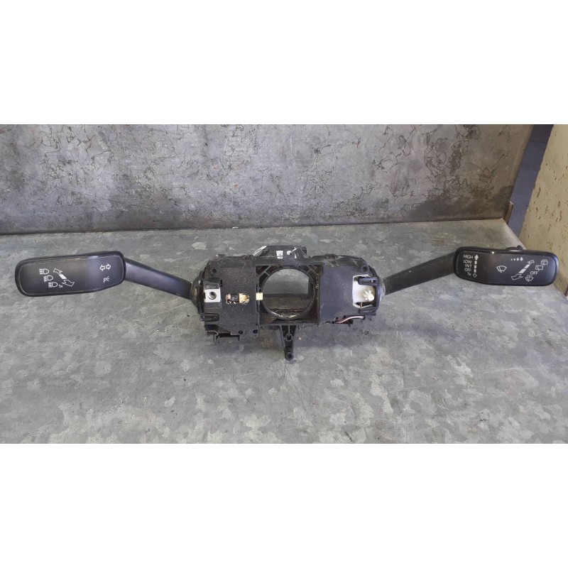 Recambio de mando multifuncion para seat ibiza (kj1) referencia OEM IAM 2Q1953507L 1034794500  Recambio de mando multifuncion para seat ibiza (kj1) referencia OEM IAM 2Q1953507L 1034794500