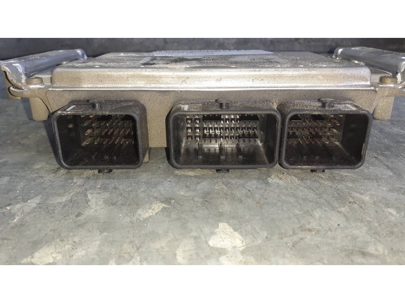 Recambio de centralita motor uce para peugeot 307 (s1) referencia OEM IAM 0261206943 9638765680 82320074