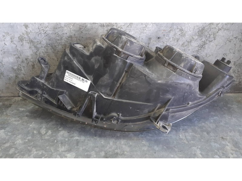 Recambio de faro derecho para peugeot 307 (s1) referencia OEM IAM 9634369080  