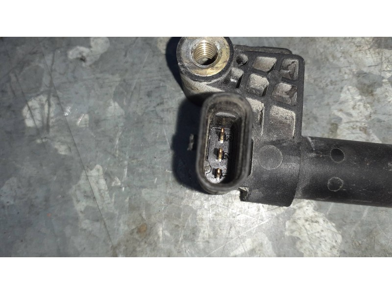 Recambio de sensor de posición del cigüeñal (ckp) para seat ibiza (kj1) referencia OEM IAM 8K216C315AC 8K216C315 