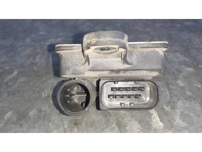 Recambio de caja precalentamiento para mercedes-benz clase e (w212) lim. referencia OEM IAM 0522120204  