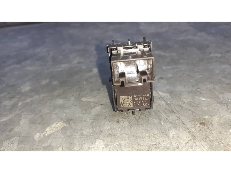 Recambio de mando elevalunas trasero derecho para seat ibiza (kj1) referencia OEM IAM 5G0959855P  