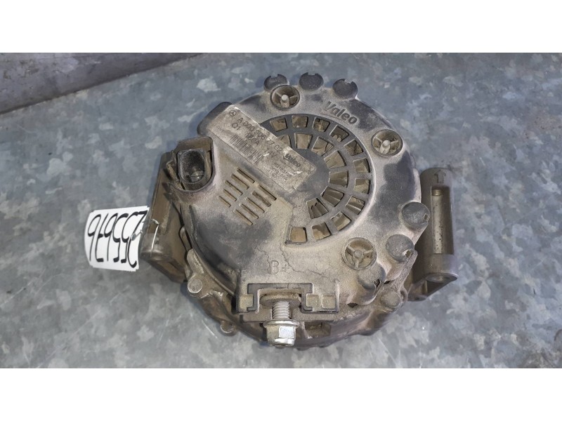 Recambio de alternador para mercedes-benz clase e (w212) lim. referencia OEM IAM A0009067702 180A VALEO