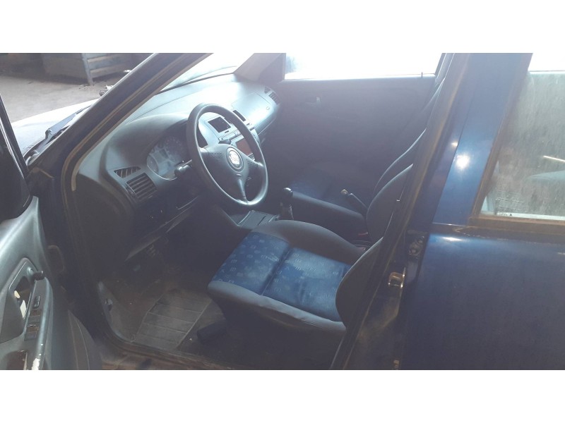 seat ibiza (6k1) del año 2001