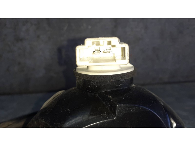 Recambio de piloto trasero derecho interior para seat ibiza (6k1) referencia OEM IAM 49011  2 PINES