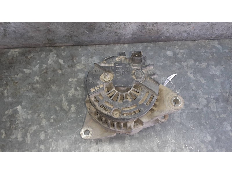 Recambio de alternador para iveco daily caja cerrada (1999 =>) 35 - s 11 caja cerrada referencia OEM IAM 0124320001  