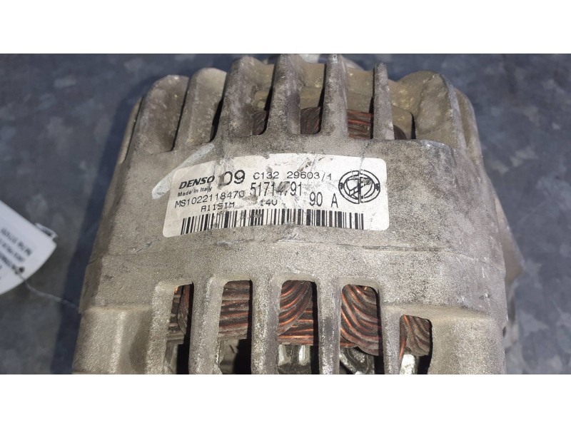 Recambio de alternador para lancia ypsilon (101) 1.2 8v referencia OEM IAM 51714791  90A