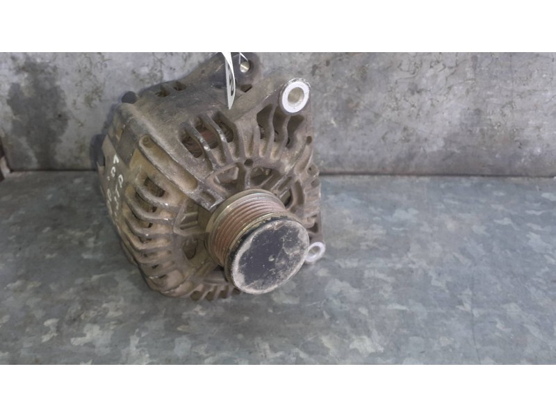Recambio de alternador para fiat scudo (222) 2.0 jtd familiar (8 asientos) referencia OEM IAM 9646321780  
