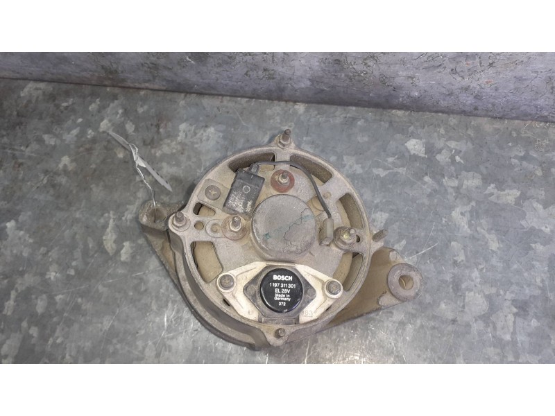 Recambio de alternador para iveco daily combi referencia OEM IAM 0120488137  