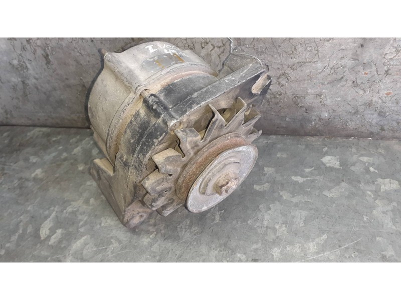 Recambio de alternador para iveco daily combi referencia OEM IAM 0120488137  