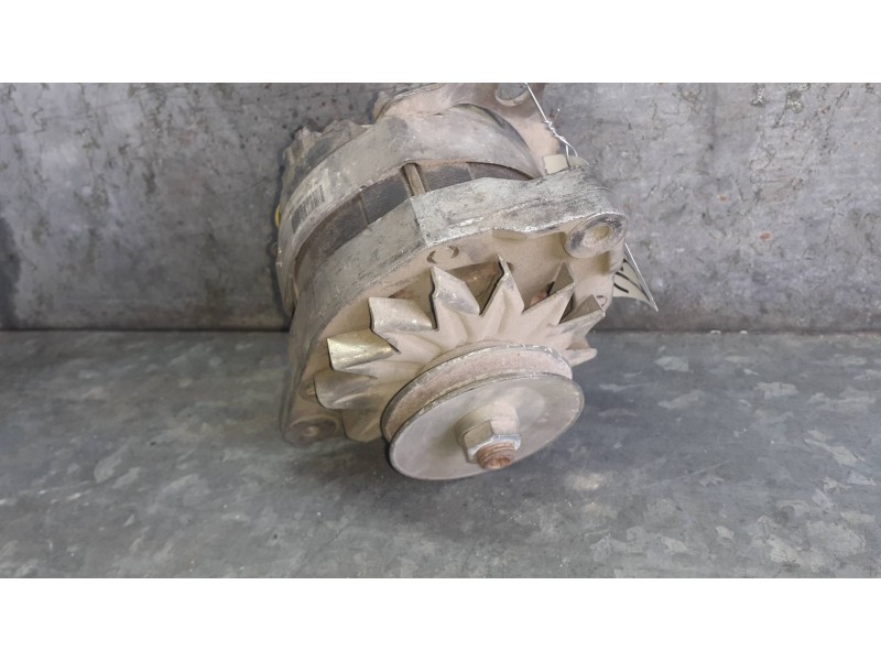 Recambio de alternador para iveco daily combi referencia OEM IAM 433453  