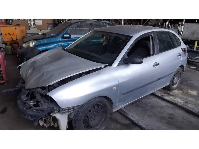 seat ibiza (6l1) del año 2008