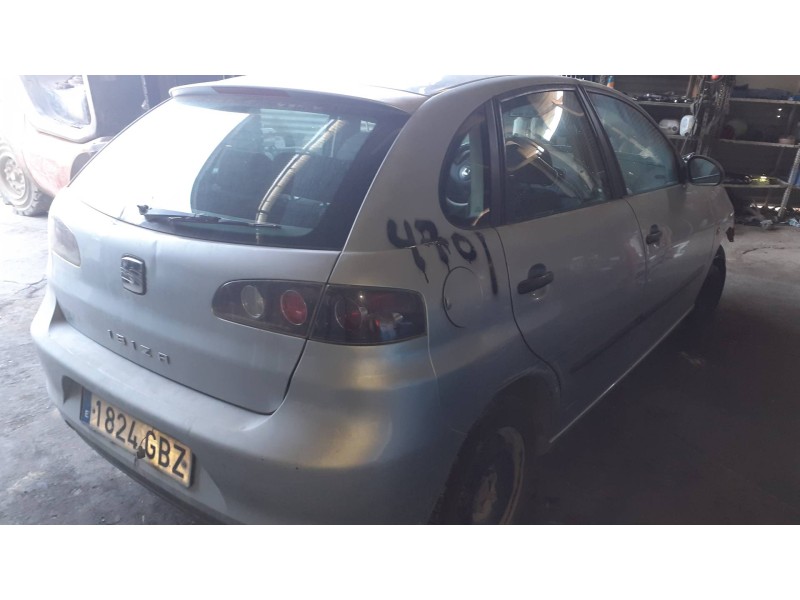 seat ibiza (6l1) del año 2008