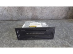 Recambio de sistema audio / radio cd para audi a4 ber. (b8) básico referencia OEM IAM 8T1035110C  