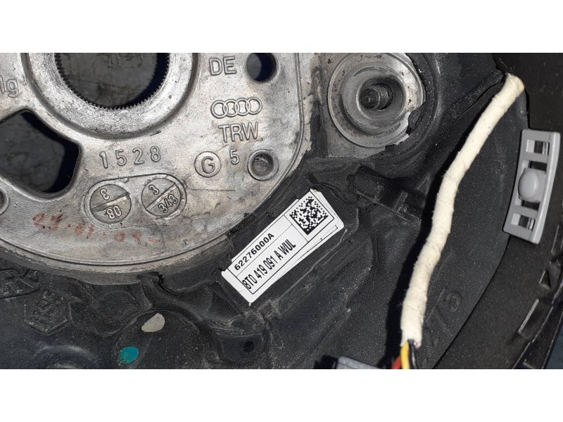Recambio de volante para audi a4 ber. (b8) básico referencia OEM IAM 8T0419091A  