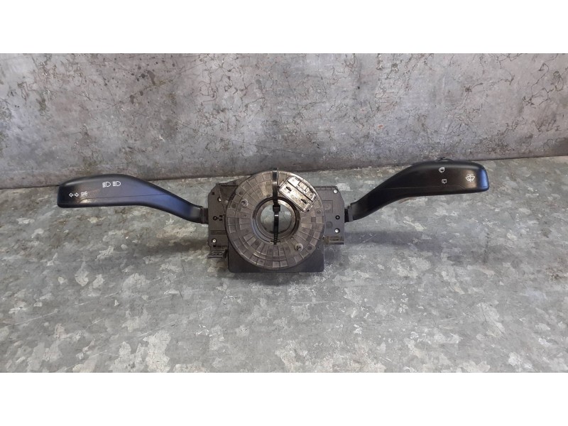 Recambio de mando multifuncion para seat ibiza (6l1) referencia OEM IAM 283396  282726