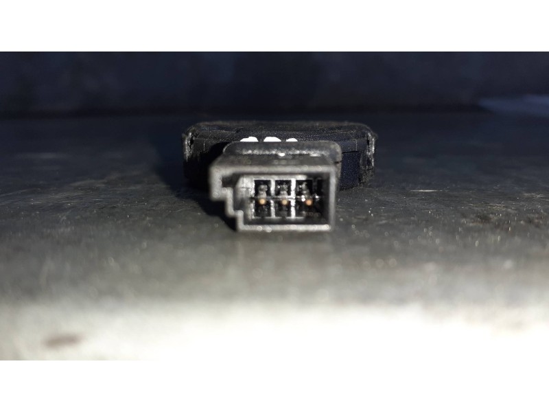 Recambio de sensor de impacto para audi a4 ber. (b8) básico referencia OEM IAM 8K0955559  