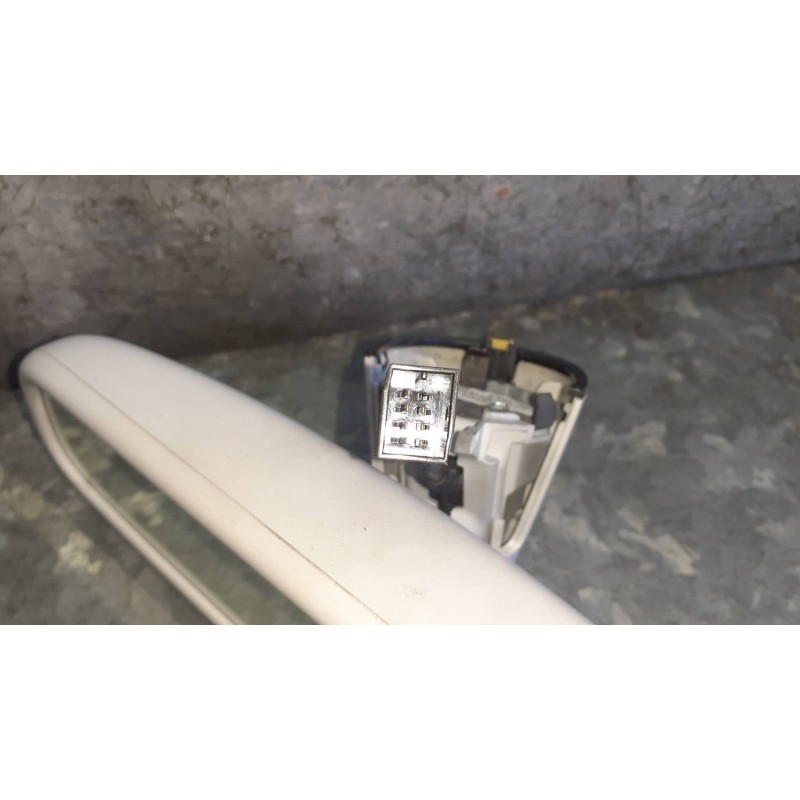 Recambio de retrovisor interior para audi a4 ber. (b8) básico referencia OEM IAM 8T0857511A 7 PINES ESPEJO
