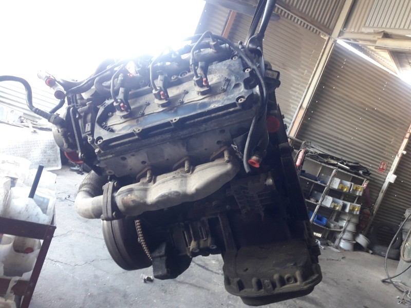 Recambio de motor completo para audi a4 ber. (b8) básico referencia OEM IAM CAM CAM 009205 