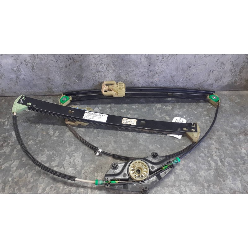 Recambio de elevalunas delantero derecho para audi a4 ber. (b8) básico referencia OEM IAM 8K0837462 ELECTRICO SIN MOTOR