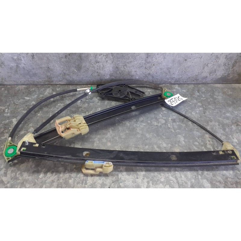 Recambio de elevalunas delantero derecho para audi a4 ber. (b8) básico referencia OEM IAM 8K0837462 ELECTRICO SIN MOTOR