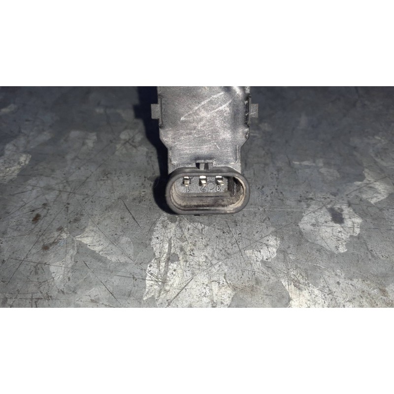 Recambio de sensor de aparcamiento para audi a4 ber. (b8) básico referencia OEM IAM 420919275 3 PINES TRASERO
