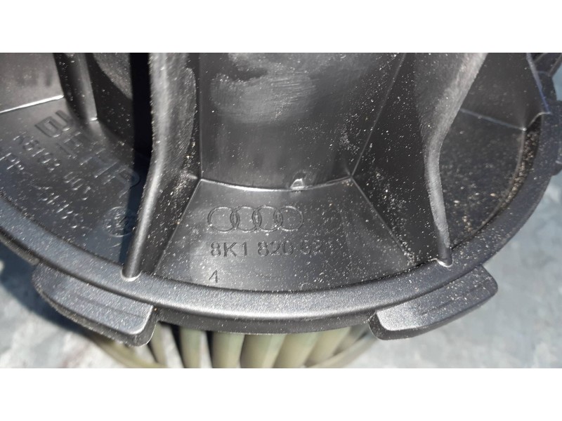 Recambio de ventilador calefaccion para audi a4 ber. (b8) básico referencia OEM IAM 8K1820021  