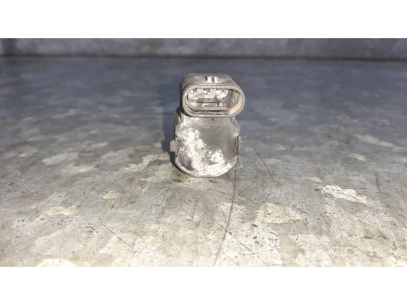 Recambio de sensor aparcamiento delantero para audi a4 ber. (b8) básico referencia OEM IAM 420919275  3 PINES