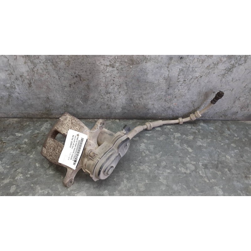 Recambio de pinza de freno trasera derecha para audi a4 ber. (b8) básico referencia OEM IAM 32335478  2 PINES